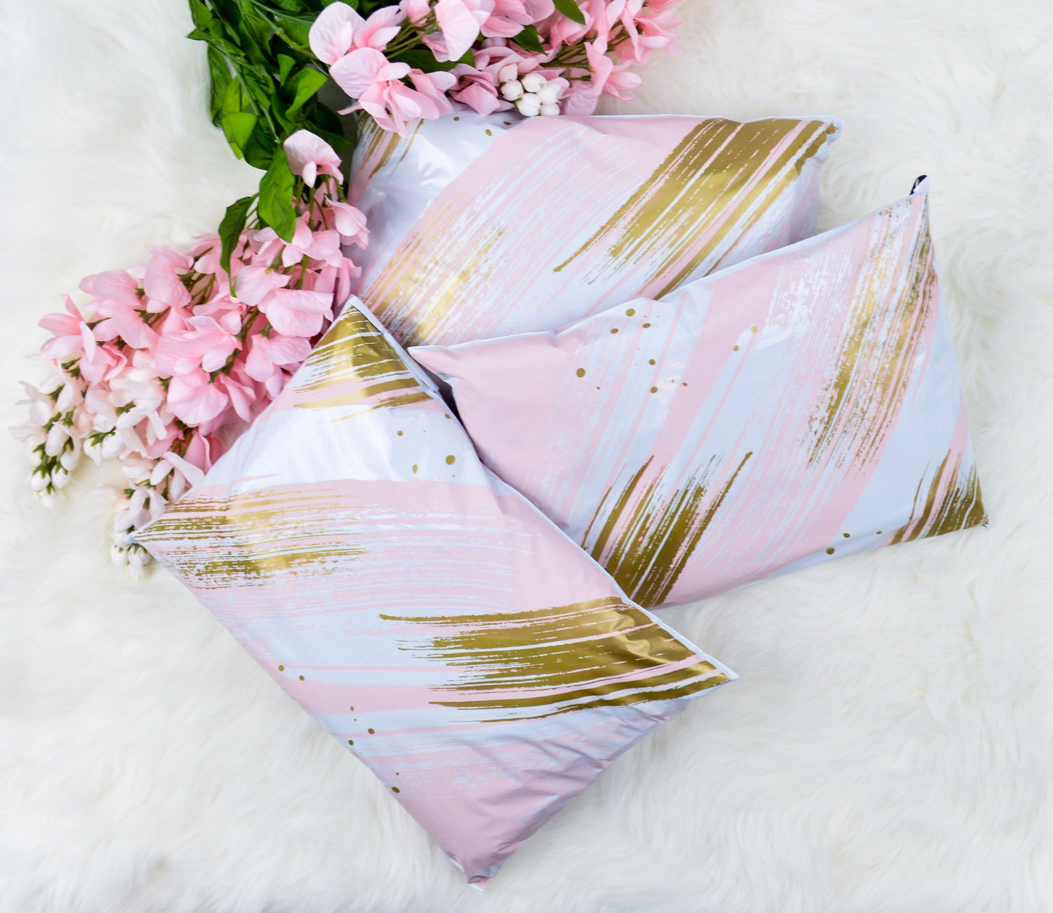 Reusable eco-friendly durable waterproof tear-resistant non-see-through self sealing cute poly mailer shipping envelope mailing bags for small business eBay Poshmark Etsy Depop Shopify thrift resellers clothing